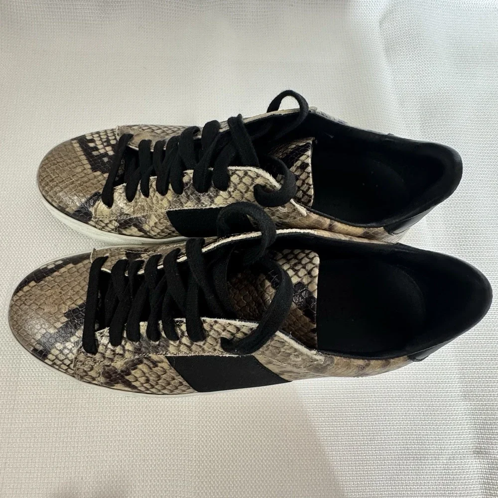 M. Gemi Woman's The Volata Snakeskin Print Leather Sneaker Size IT37 US‎ 7